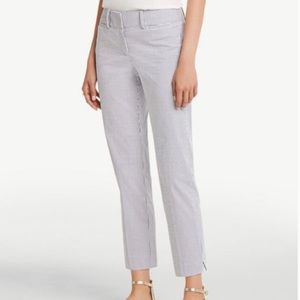 Seersucker Ann Taylor Three-Quarter Length Pants